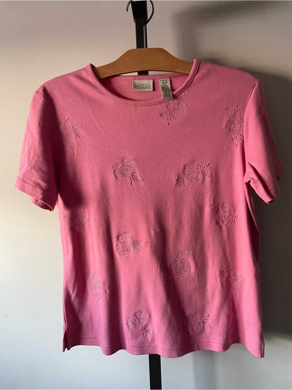 90s Y2K Vintage Embroidered Cottagecore Pink Tshirt Tee Granny Coquette